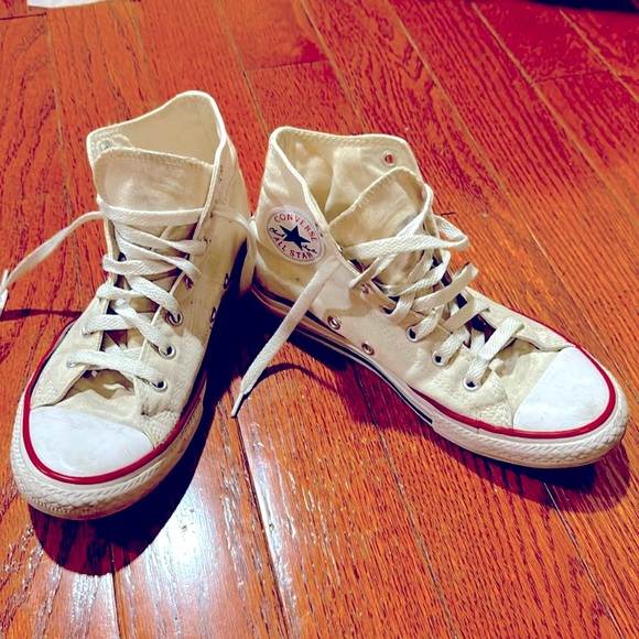 Converse Chuck Taylor All Star High top Classic white sneaker size 3 big kid - Picture 3 of 10